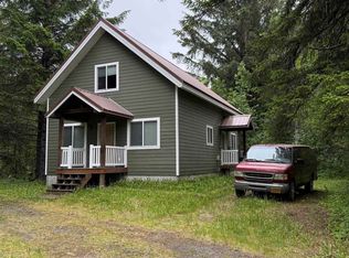 45 Wilsons Rd, Gustavus, AK 99826