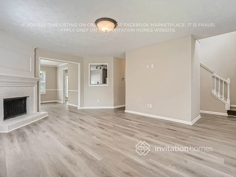 1210 Summerstone Trce — Photo 6