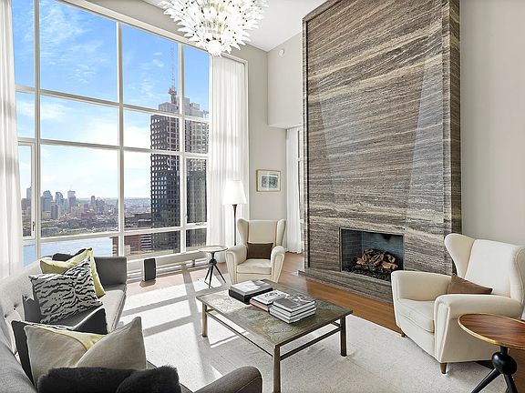 2nd image of 5 Beekman St Penthouse 50
