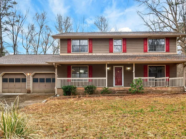 2 Pine Marr Ln, Hixson, TN 37343