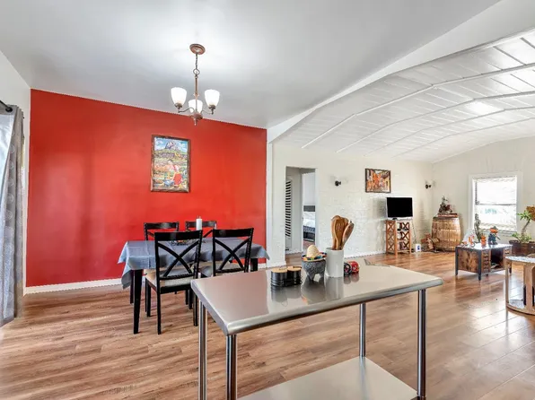 718 Springs Road, Vallejo, CA 94590