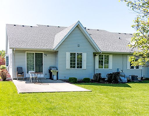 2nd image of 505 Division St