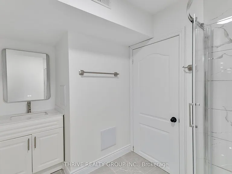 2043 Cedarpark Dr #LOWER — Photo 11
