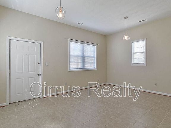 4th image of 1126 44th St
