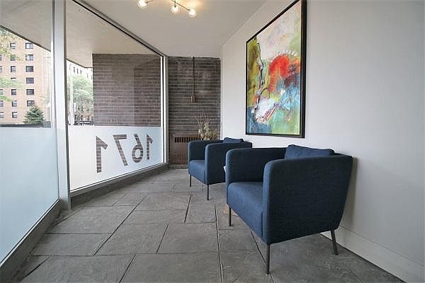 1st image of 1671 N Prospect Ave #408