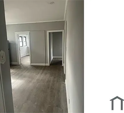 3 bed, $3,100 — Photo 1