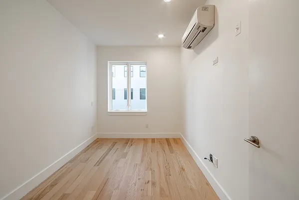 Rented by ANM Management LLC | media 12