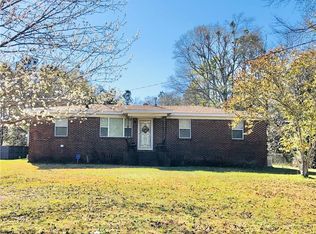 875 Bryant St, Mobile, AL 36608