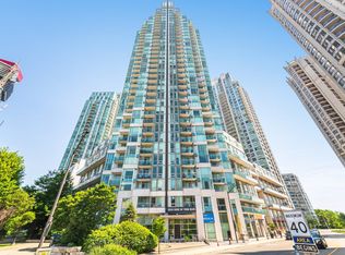 3939 Duke Of York Blvd #3304, Mississauga, ON L5B 4N2