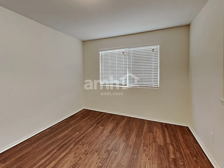 12810 W Roanoke Ave — Photo 7