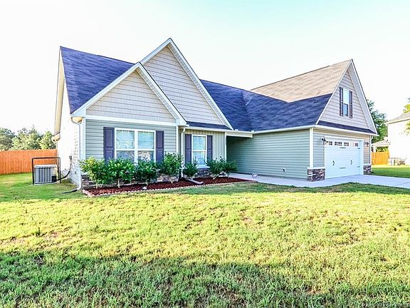 2nd image of 4809 Cedar Pass Dr