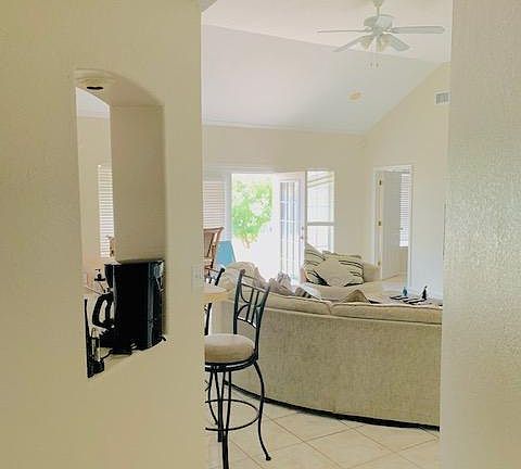 5th image of 3044 Vanessa Dr