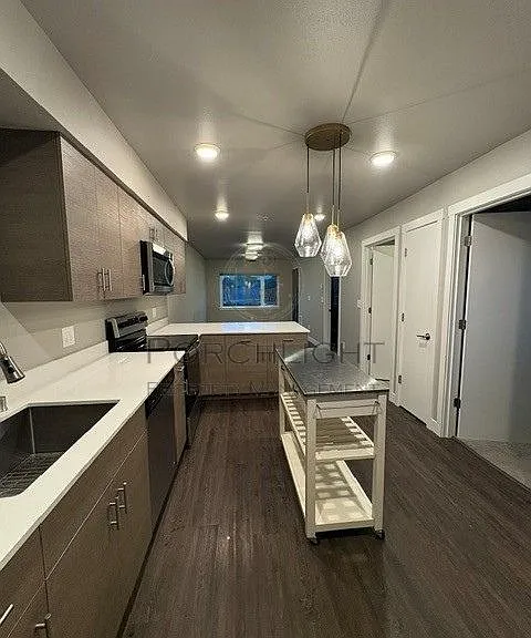 1882 Front St #1302 — Photo 4