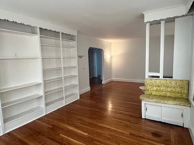 136 Homestead St #- — Photo 5
