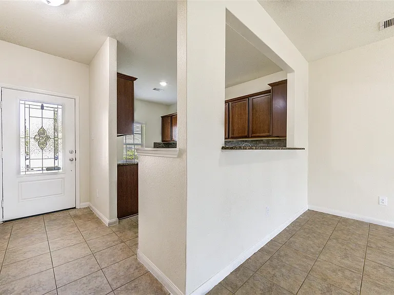22534 Cloverland Field Dr — Photo 8