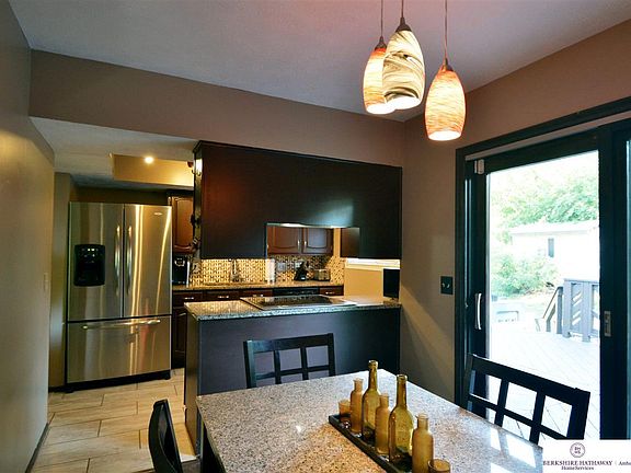 4th image of 13933 Washington Cir