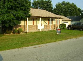 1114 Houghton St, Connersville, IN 47331