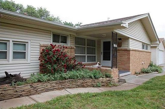 Nice landscaping near front porch!