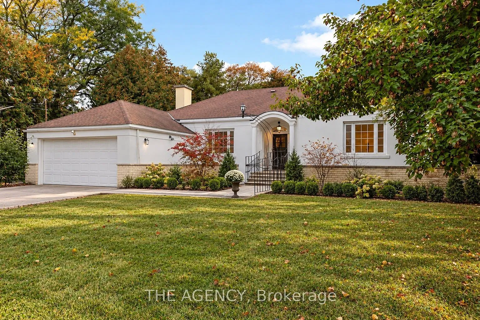 3 bed, $5,800 — Photo 1