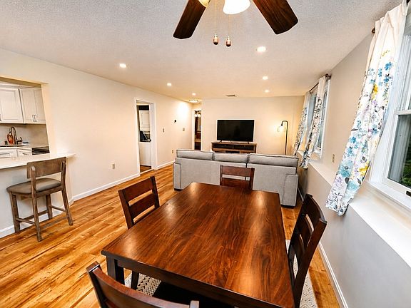 3rd image of 20 Webb Pl APT 1A