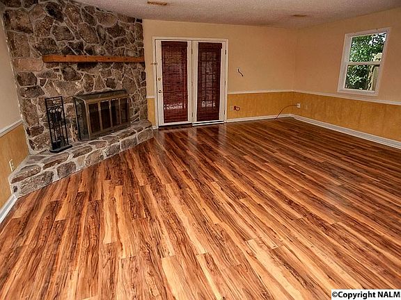 5th image of 11508 Jade Ln SE