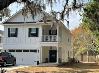 151 Berry Tree Ln, Pawleys Island, SC 29585
