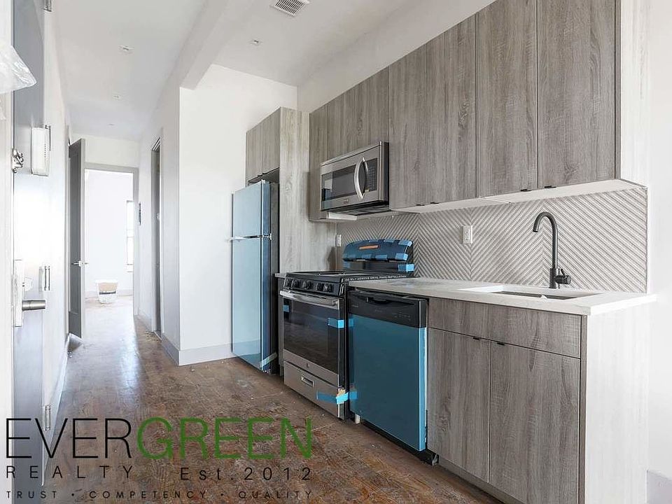 1st image of 274 Chauncey St #3A