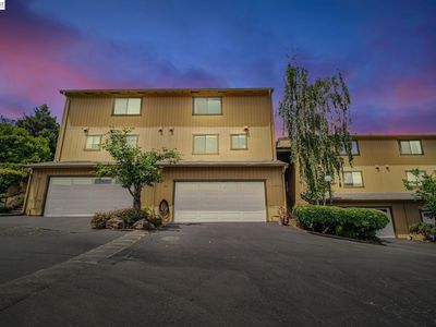 20111 W Ridge Ct APT 24, Castro Valley, CA, 94546