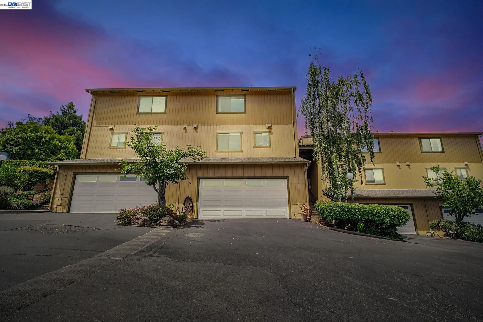 20111 W Ridge Ct APT 24 photo 1