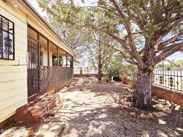 3728 S Towner Ave, Naco, AZ 85620