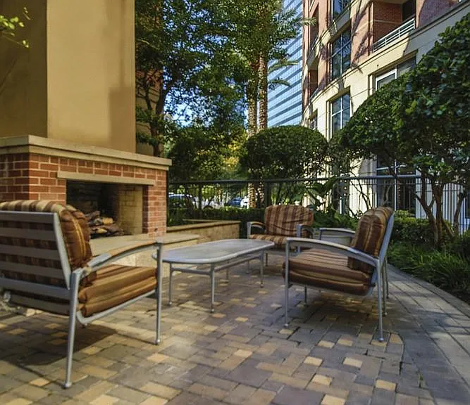1901 Post Oak Blvd #3507 — Photo 15