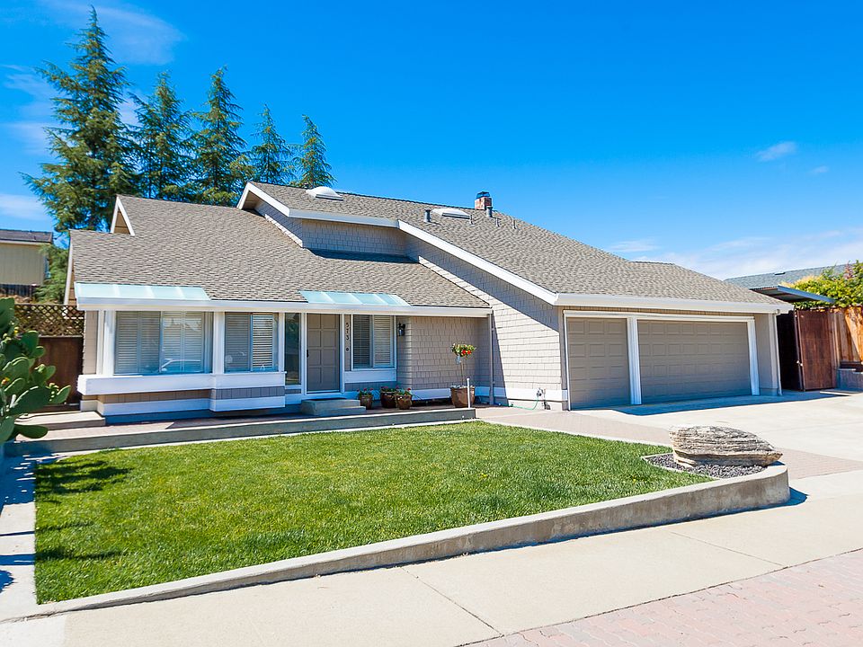 1st image of 573 Tawny Dr
