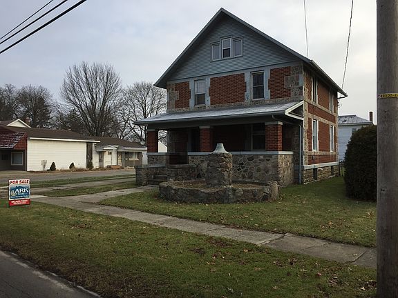 Corner lot 
