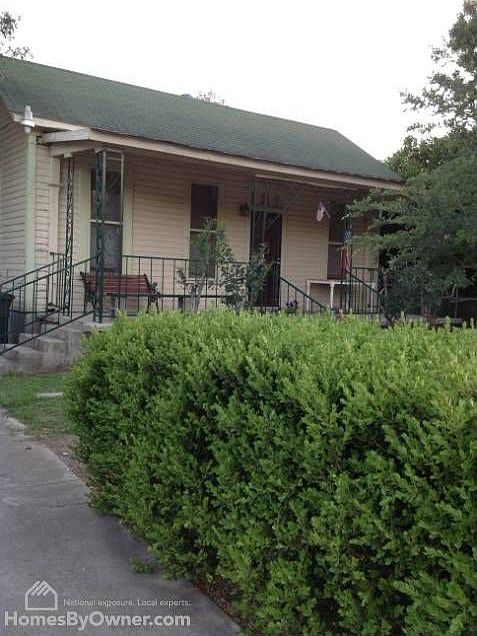 1st image of 2314 W Travis St