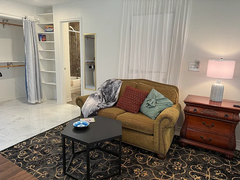 11117 Golden Triangle Cir — Photo 4