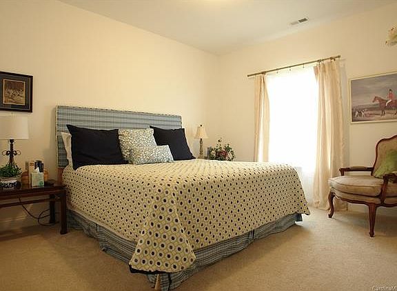 5th image of 3283 Quinlan Ln