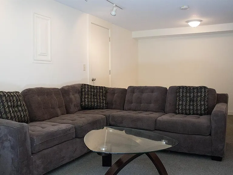 203 Williams St #1 — Photo 10