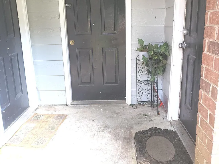 318 River Oak Dr — Photo 4