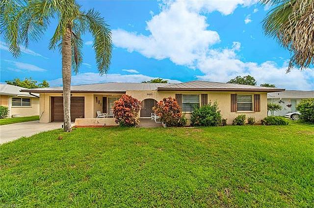 1st image of 2483 Poinciana Dr