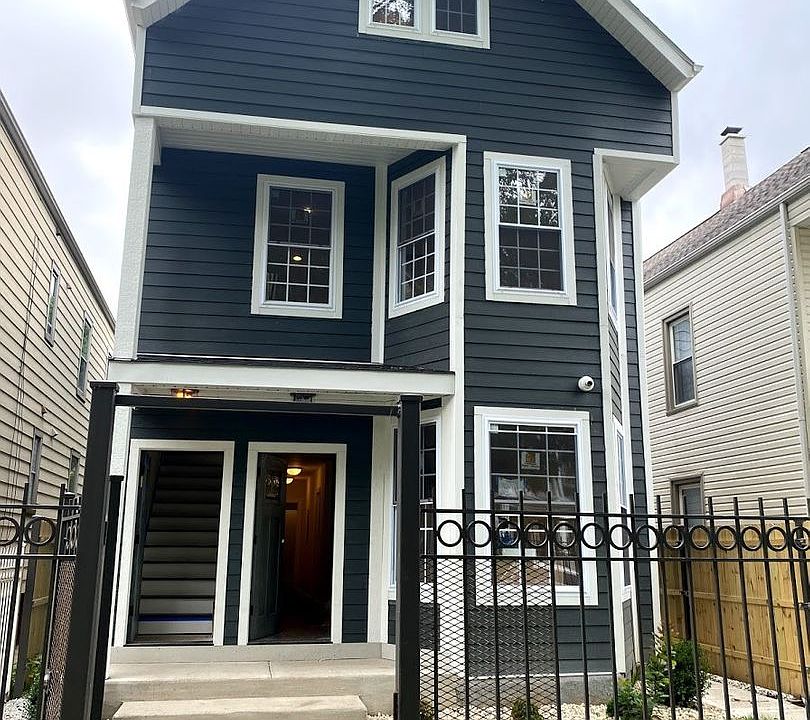 1st image of 2919 N Avers Ave Unit 2