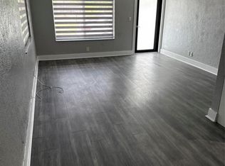 15700 NW 39th Pl, Miami Gardens, FL 33054