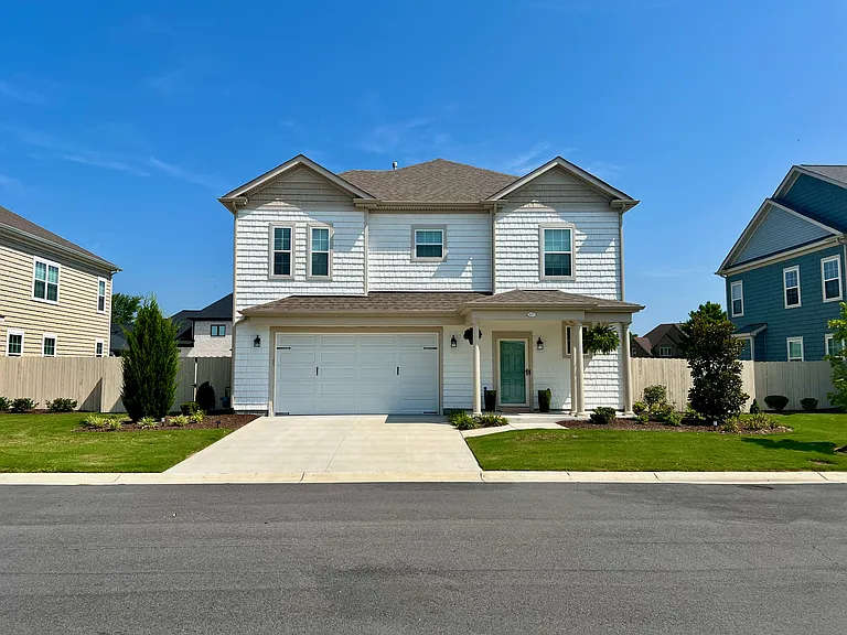 427 Middleton Way — Photo 1