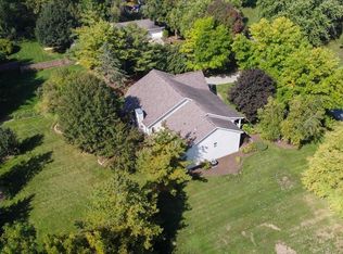 2123 Liberty Dr, Cottage Grove, WI 53527