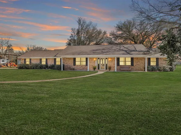 902 Us Highway 259 S, Mount Enterprise, TX 75681