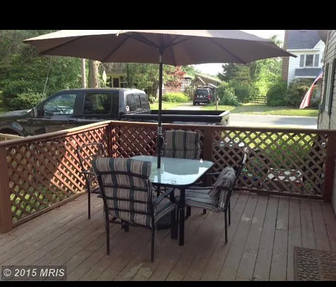115 Hammond St — Photo 5