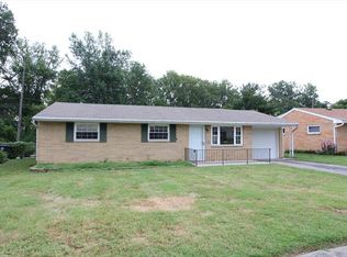 2520 Newcastle Dr, Dayton, OH 45420