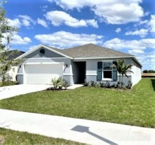 240 Summerlin Ln