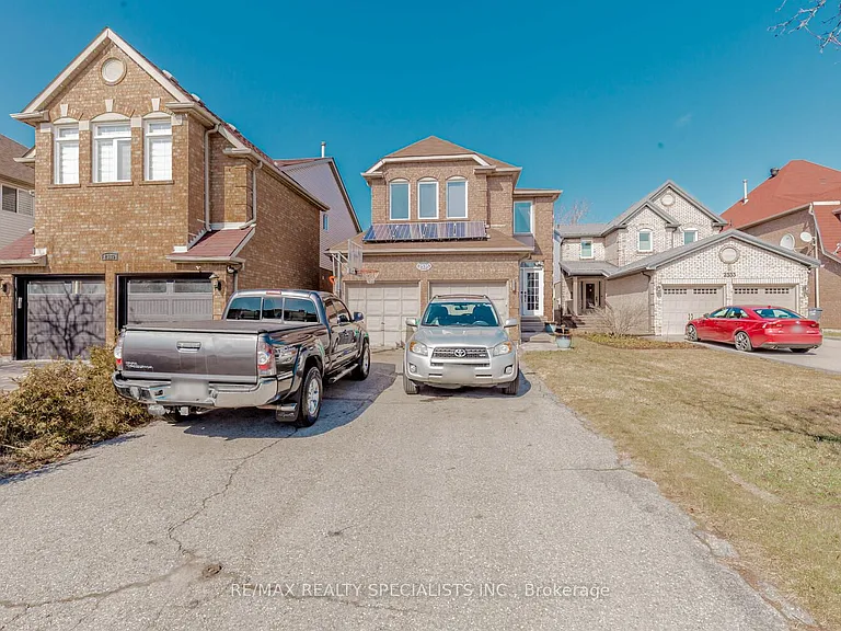 2535 Raglan Ct #LOWER — Photo 3