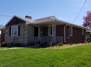 3016 Wallace St, New Kensington, PA 15068