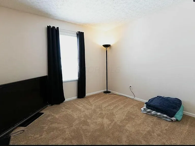 Unit Photo